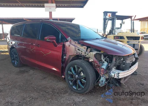 2019 Chrysler Pacifica Touring Plus from USA, damaged, VIN 2C4RC1FG6KR732876